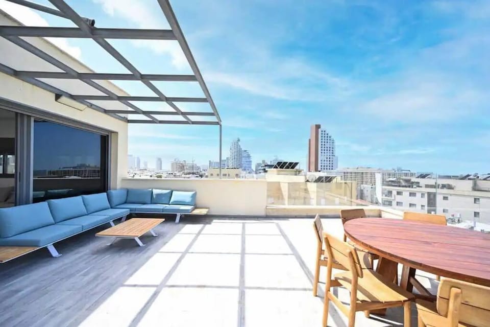 Ben Yehuda Dream Penthouse Apartment in Tel Aviv-Yafo