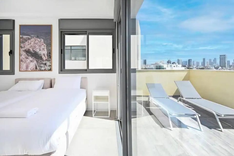 Ben Yehuda Dream Penthouse Apartment in Tel Aviv-Yafo