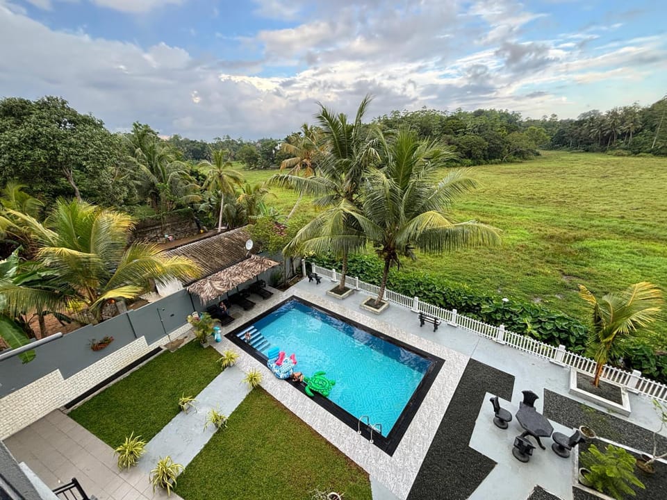 Paddy Field Paradise by Sri Villa Rest Apartment in Hikkaduwa