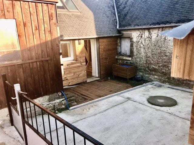 Loft 33m2 et dépendance 15m2 avec jardin partagé House in Plougasnou