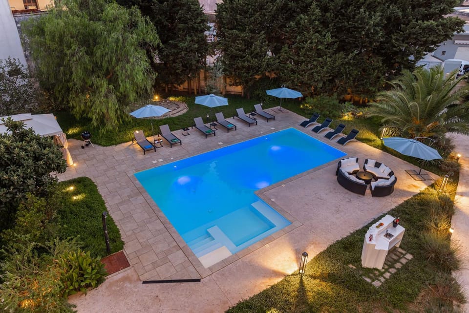 Bird's eye view, Pool view, Swimming pool