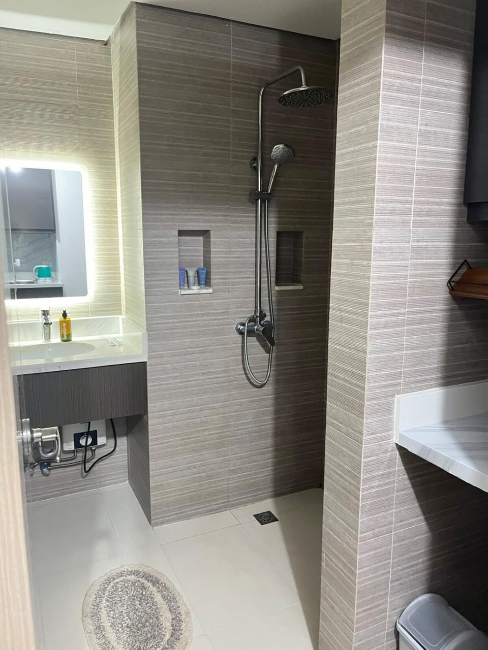 Shower, Bathroom