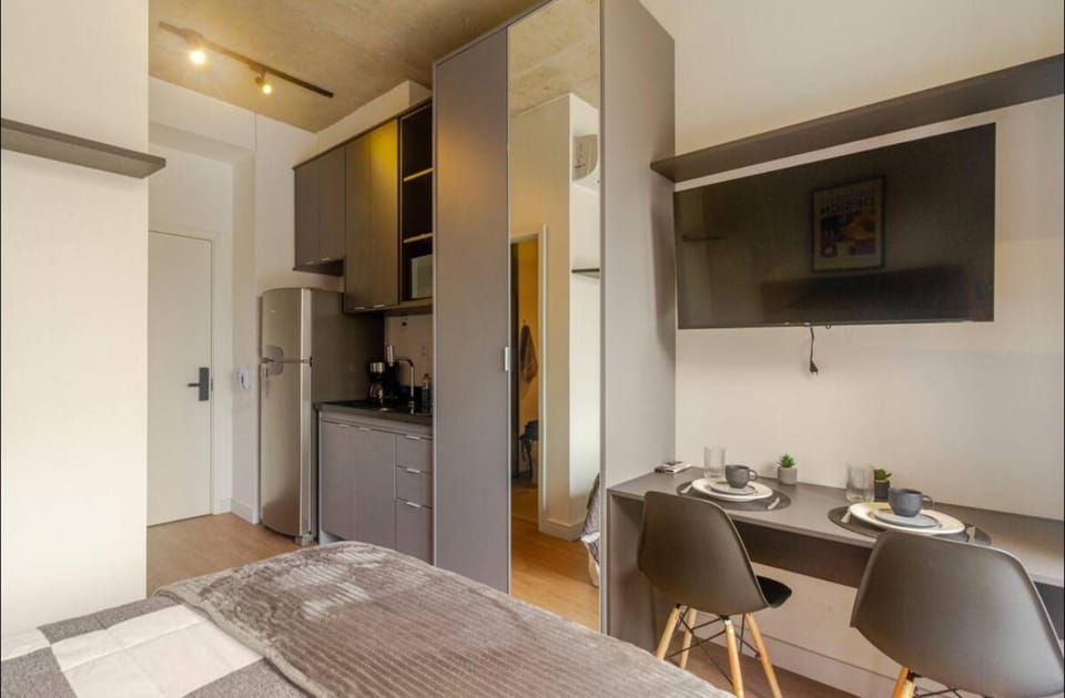 TV and multimedia, Kitchen or kitchenette, Photo of the whole room