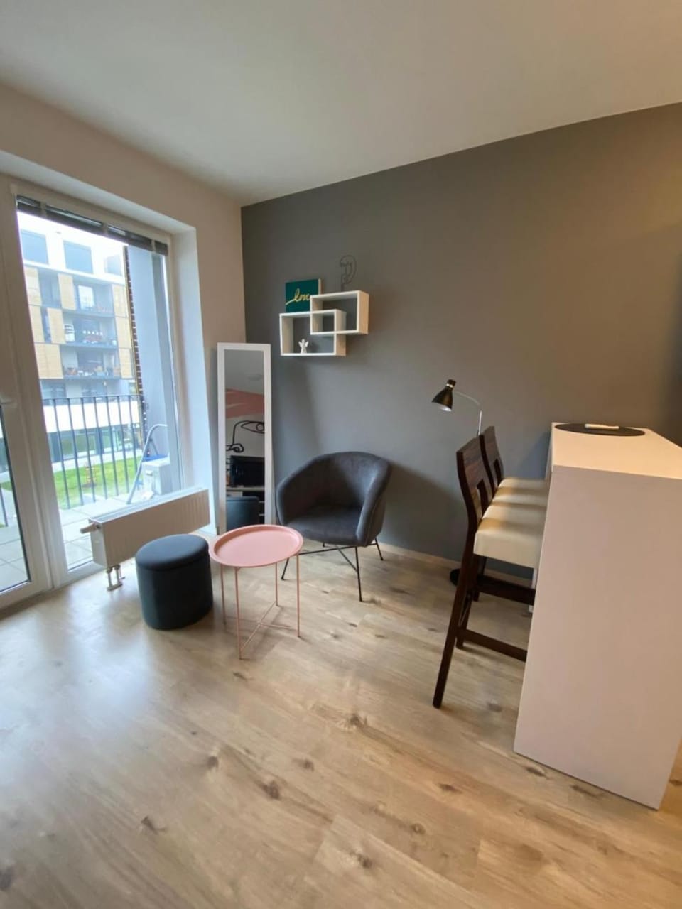 Photo of the whole room