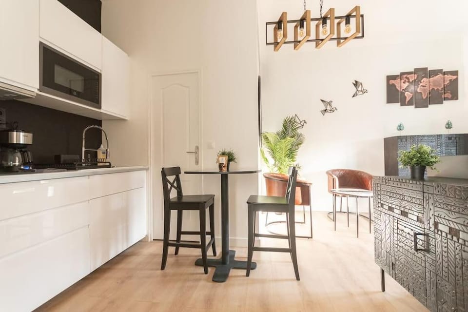 L'Exotique - Hypercentre - Gare Apartment in Angers