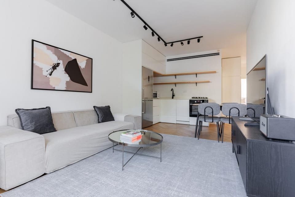 Kitchen or kitchenette, Living room, Other, Seating area, Dining area, oven, stove