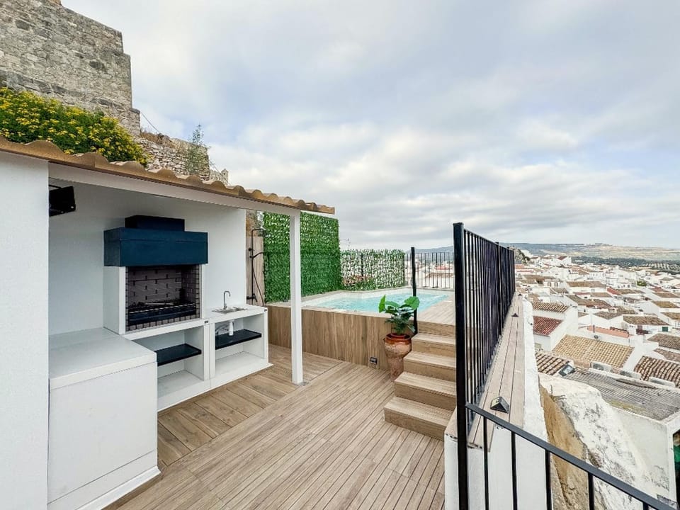 Patio, Balcony/Terrace
