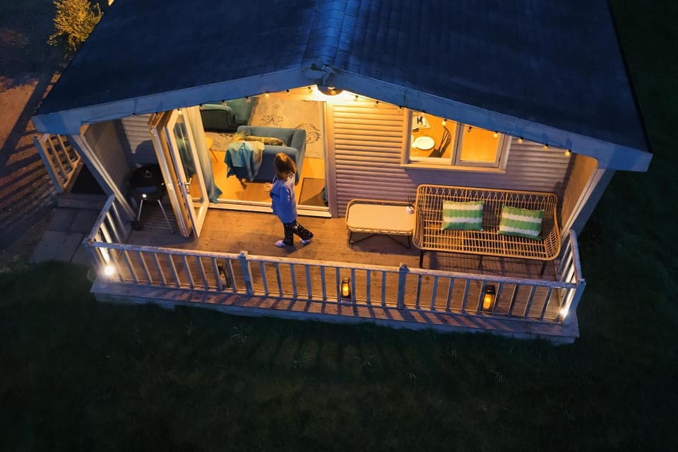 Property building, Patio, Night, Balcony/Terrace, Balcony/Terrace