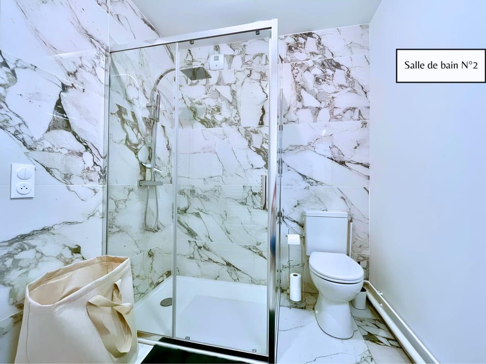 Shower, Toilet, Bathroom