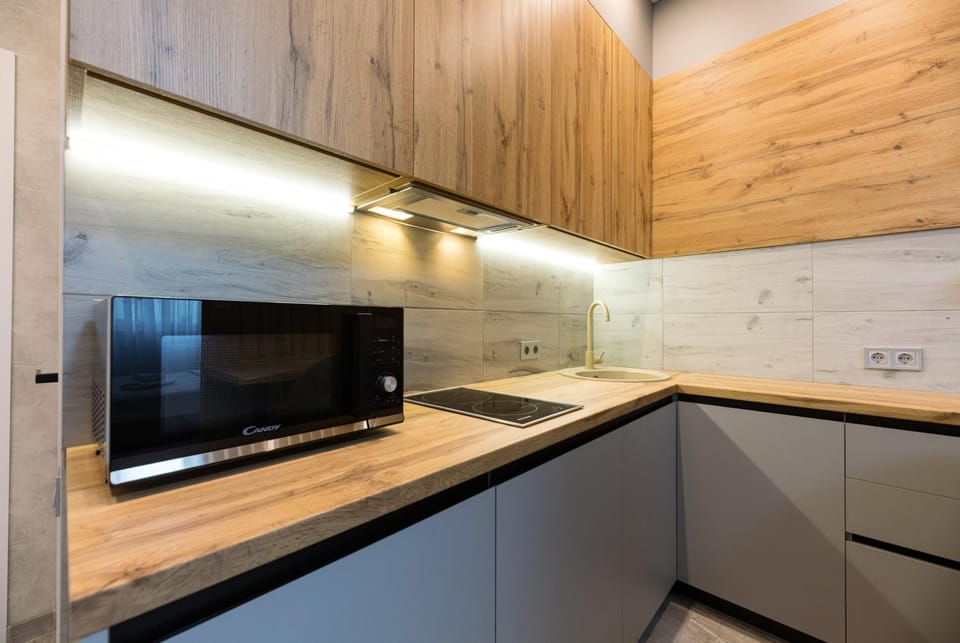 Kitchen or kitchenette, stove