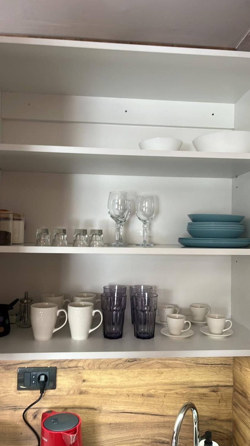 Coffee/tea facilities, Kitchen or kitchenette