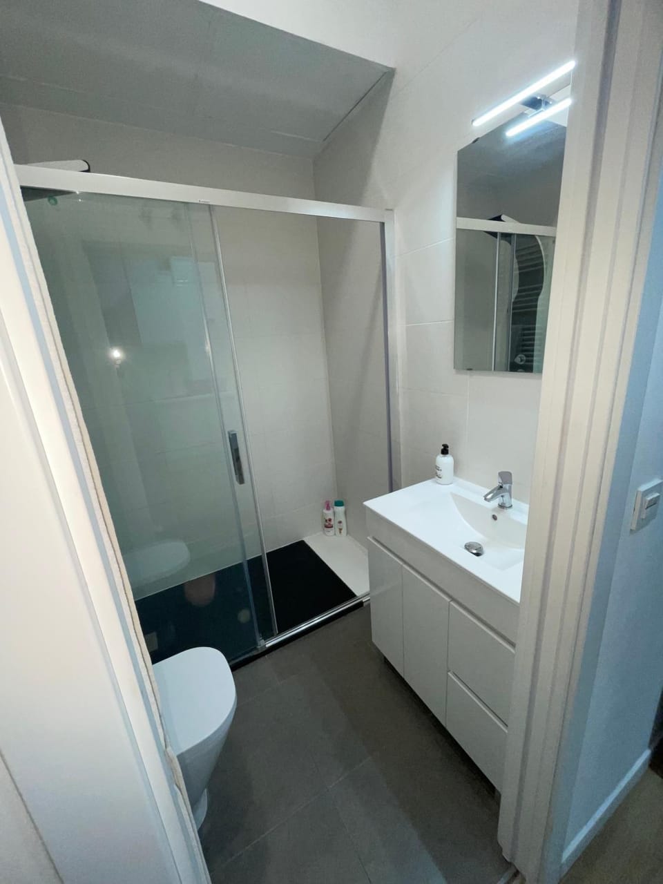 Shower, Bathroom