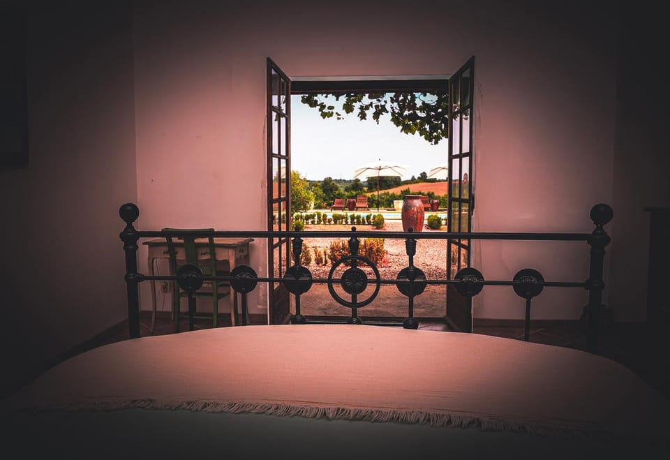 Bed, Bird's eye view, View (from property/room), Garden view, Pool view, Swimming pool, Inner courtyard view