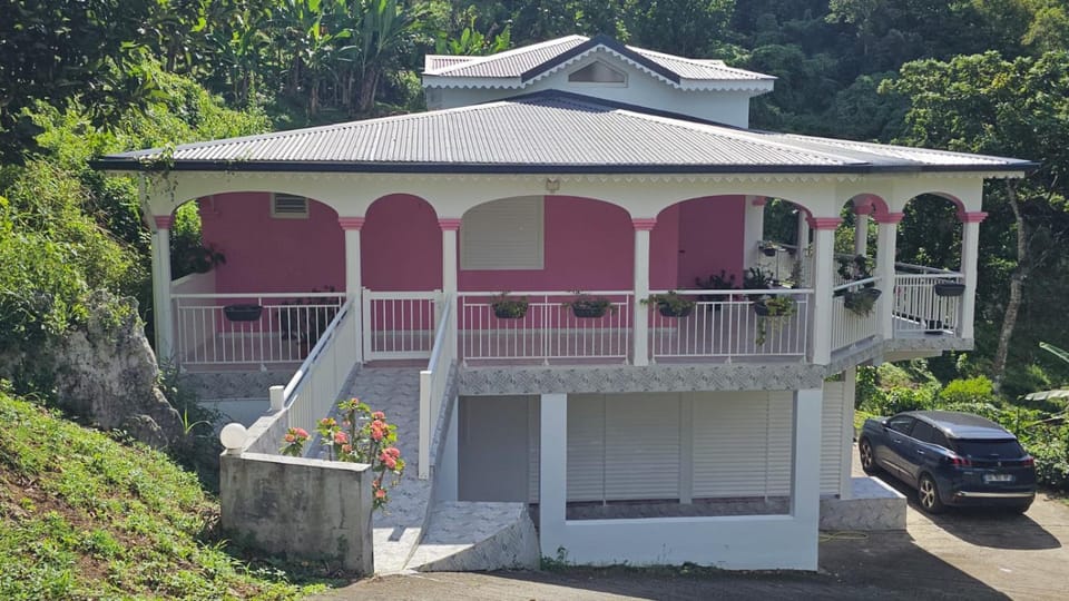 Maison Spacieuse et Confortable House in Le Gosier