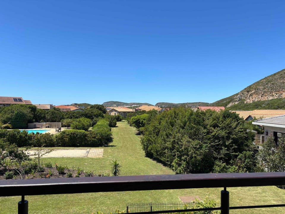 Garden, View (from property/room), Balcony/Terrace
