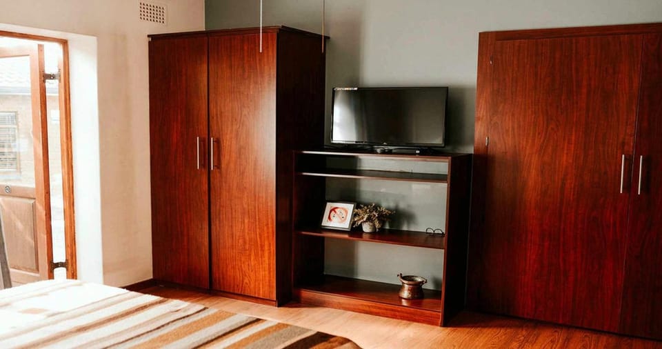 TV and multimedia, wardrobe