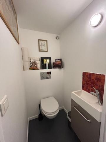 Toilet