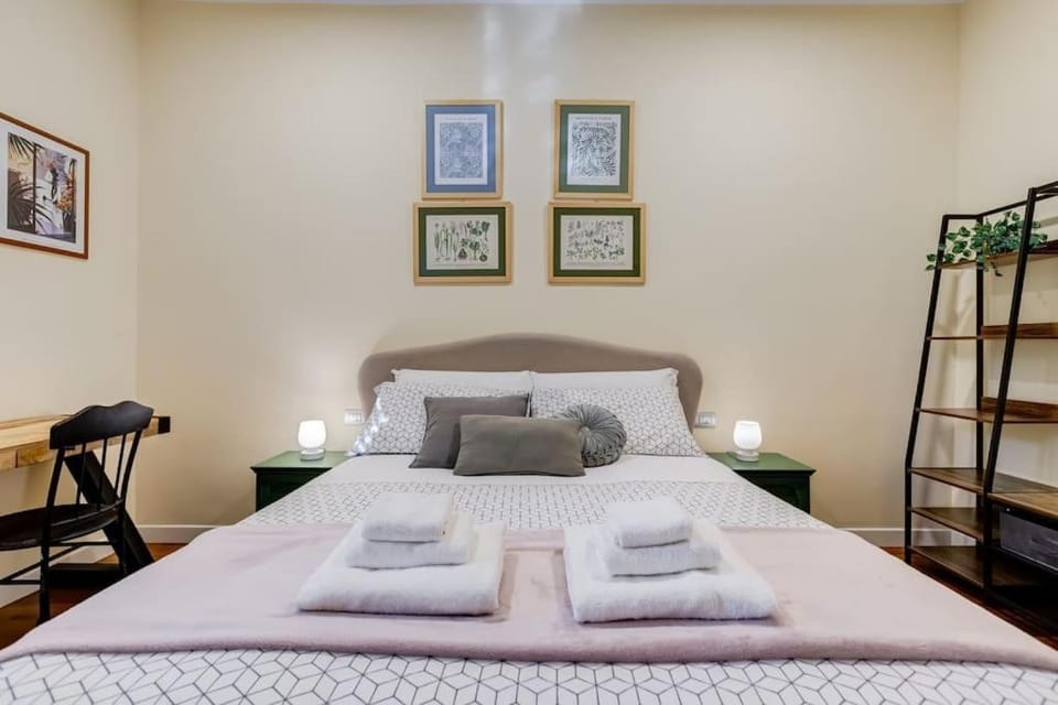 BDC - Purple Apt at San Giovanni Apartment in Rome