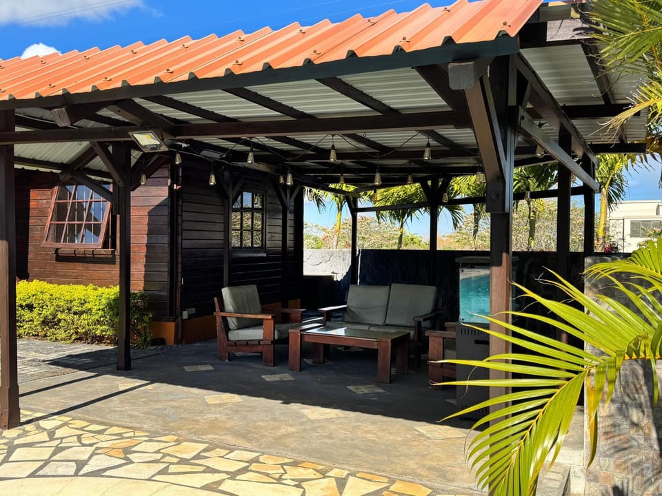 Private Chalet with pool Chalet in Mauritius