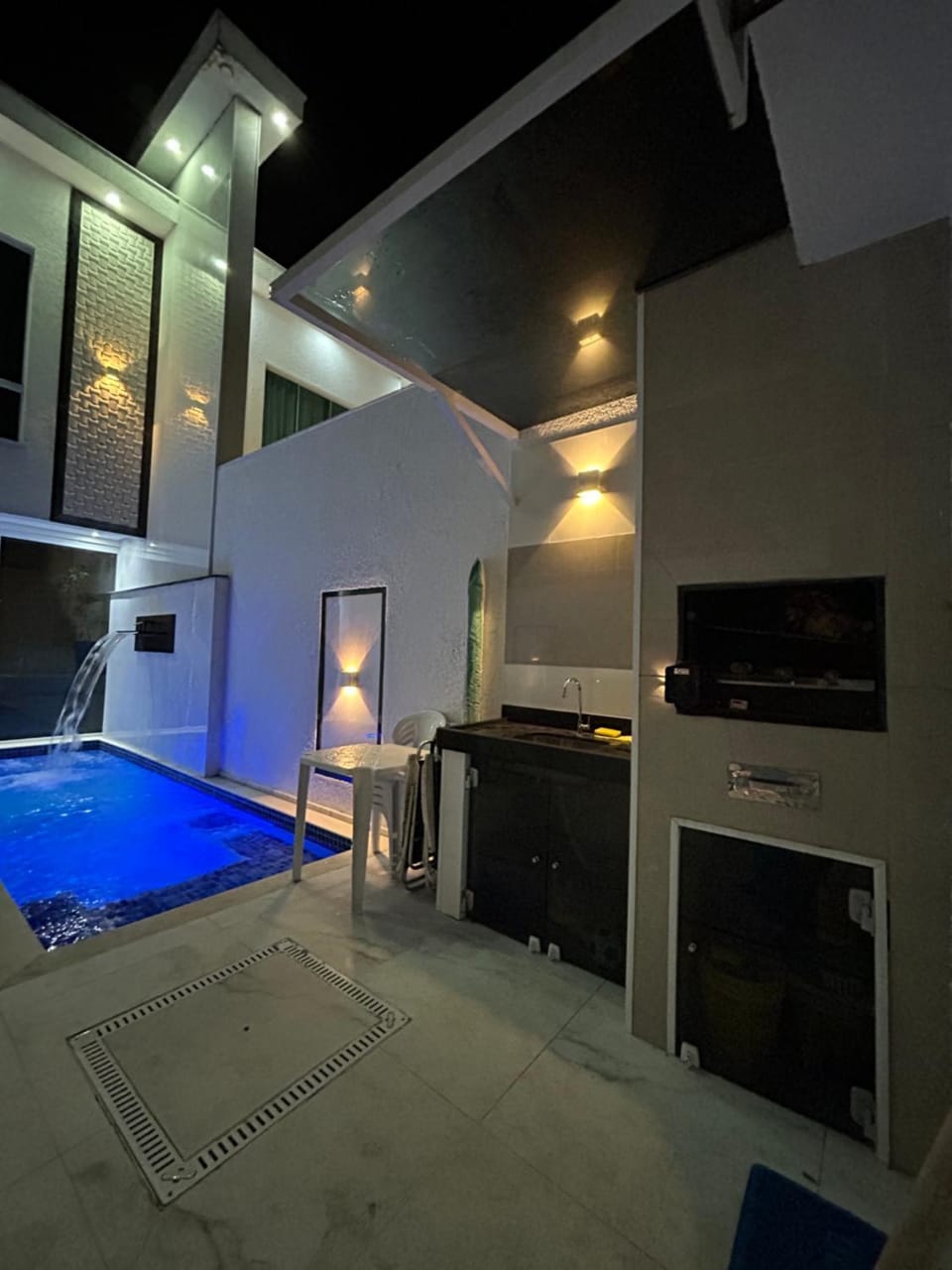 Night, BBQ facilities, BBQ facilities, Swimming pool, kitchen