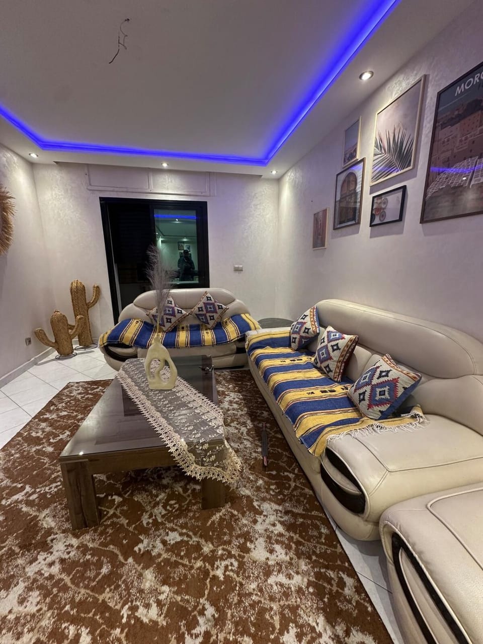TV and multimedia, Living room