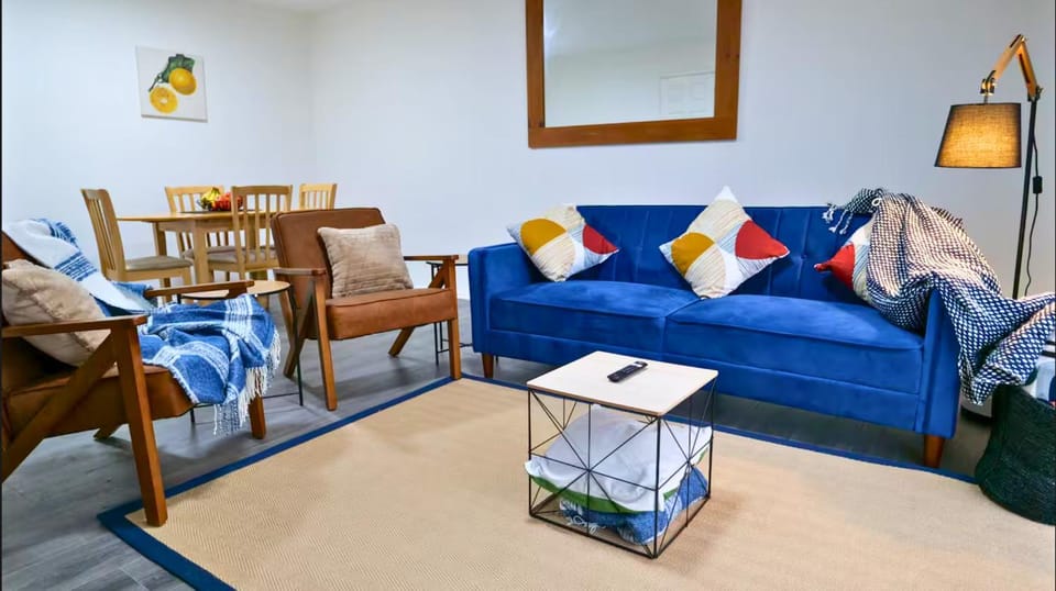 Property building, Communal lounge/ TV room, TV and multimedia, Living room