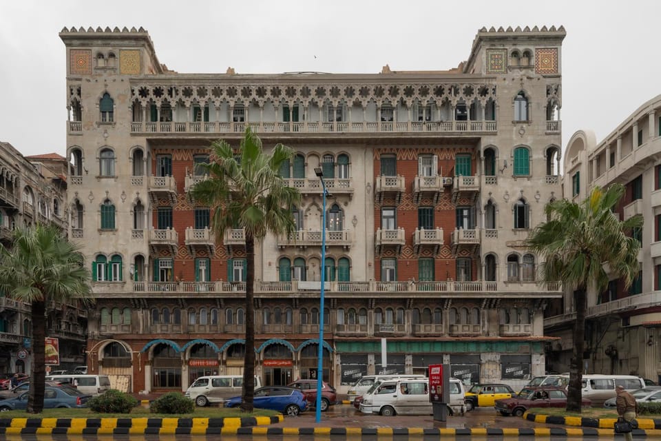 grey l studio apartments Corniche Alexandria Apartment in Alexandria
