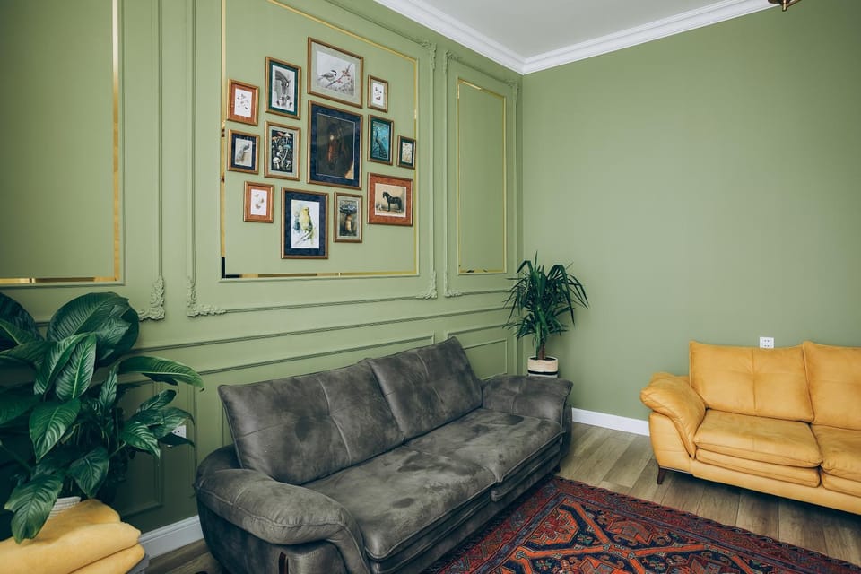 Living room, Seating area