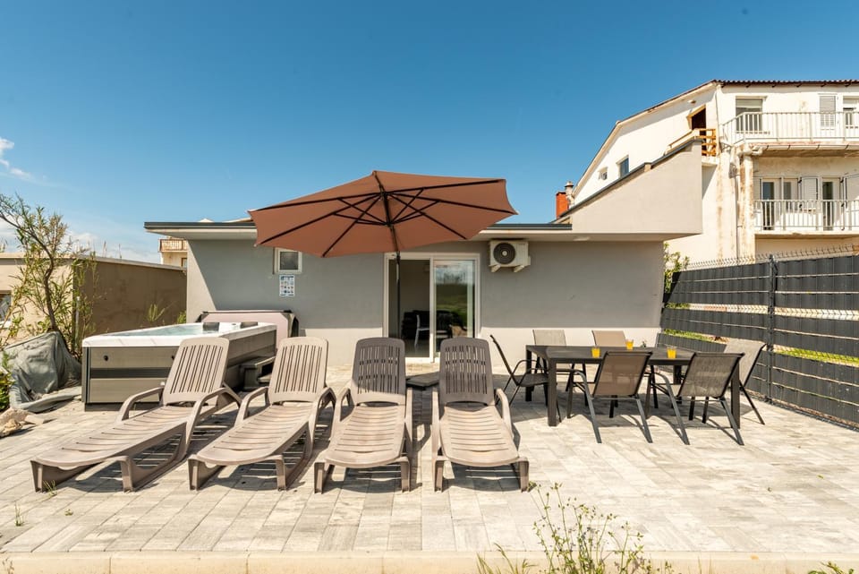 Royal Apartments Apartment in Zadar County