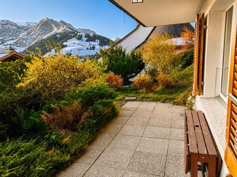 Skirennen von der Terrasse mitverfolgen Apartment in Adelboden
