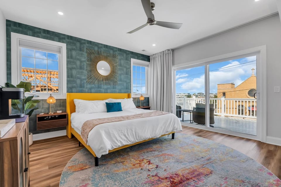 Bed, Coffee/tea facilities, Balcony/Terrace, Decorative detail, Bedroom, City view
