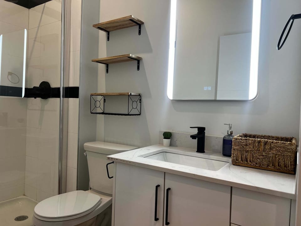 Urban Sophistication, Ocean View, Unit 513 Apartment in Dartmouth