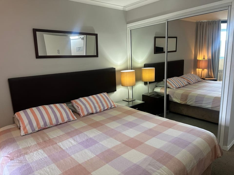 2brm apartment with beautiful view in a great location Free Parking Apartment in Brisbane City