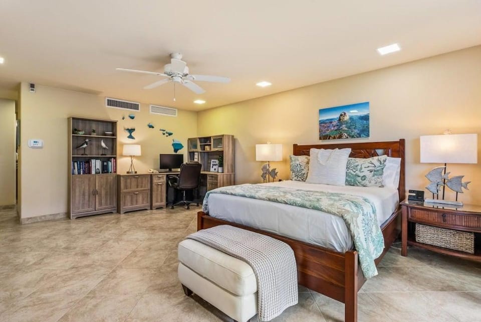 Eldorado E102 · EL E102 Quiet Condo w Lanai AC Beach Cabana Gym House in Kaanapali