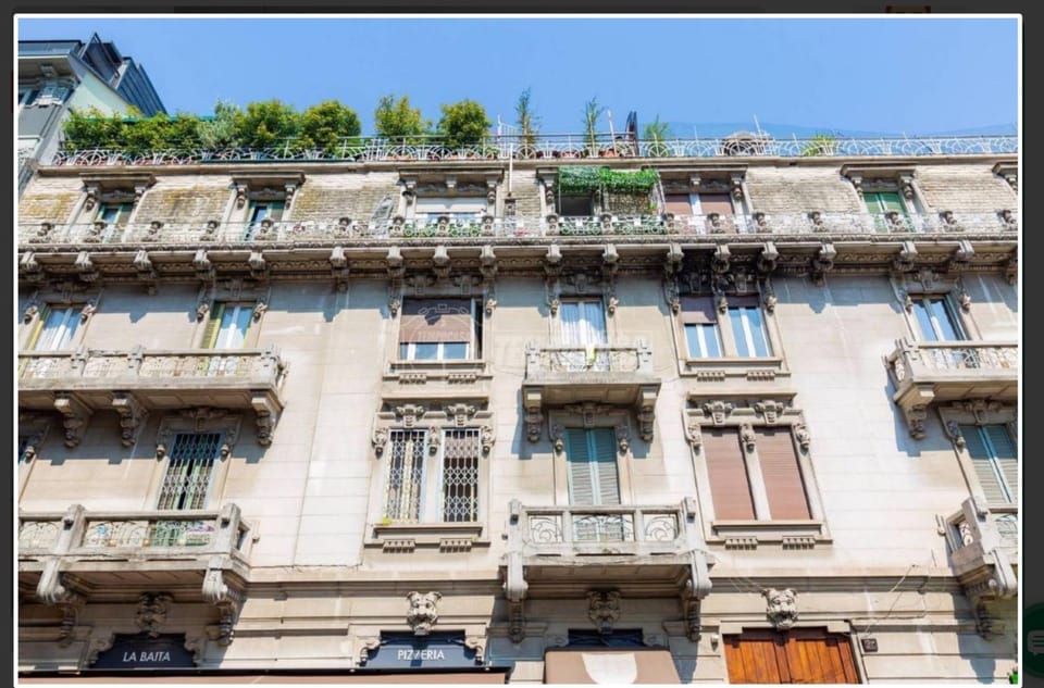 Property building, Balcony/Terrace