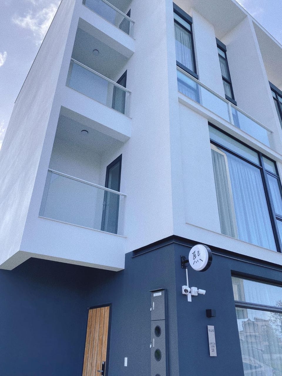 Property building, Day