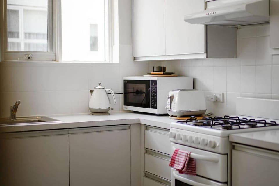 Light & Bright 2BR in the Heart of South Yarra Apartment in Melbourne
