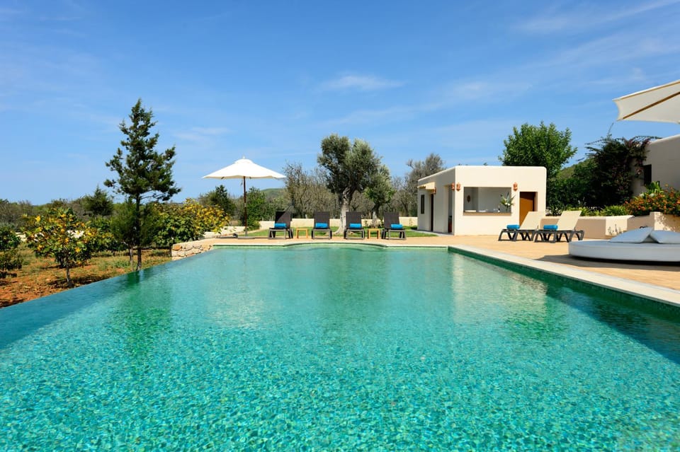 Garden, Swimming pool, Swimming pool