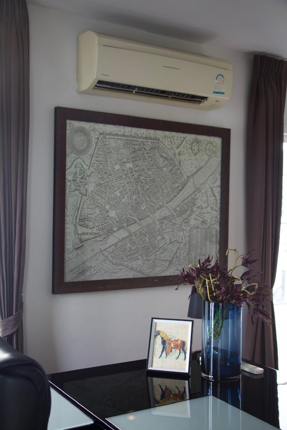 Decorative detail, air conditioner