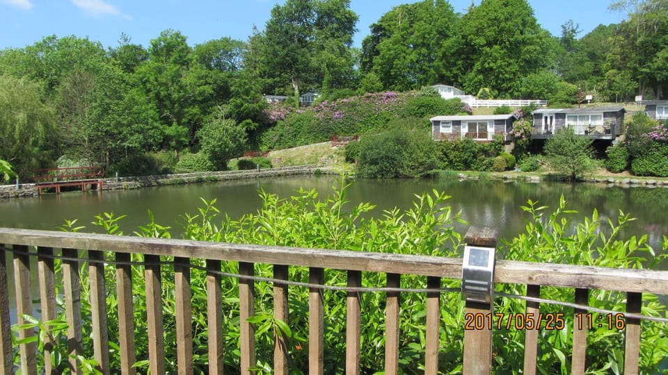 Lakeside view chalet Campground/ 
RV Resort in Wales