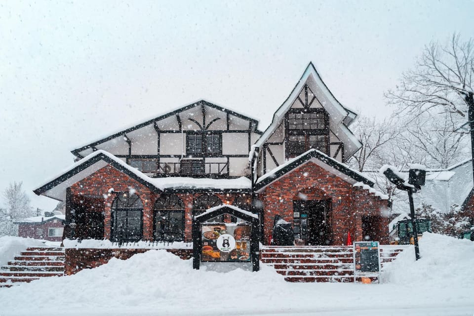 The Bears Lodge Hotel in Hakuba