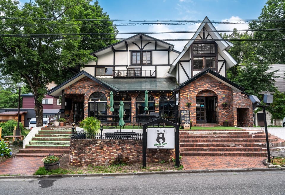 Property building, Day