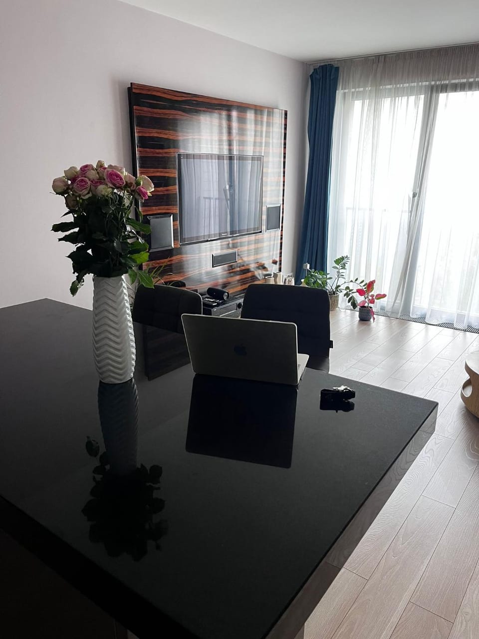 Skau 2 Eurovea Garden View Free Parking Apartment in Bratislava