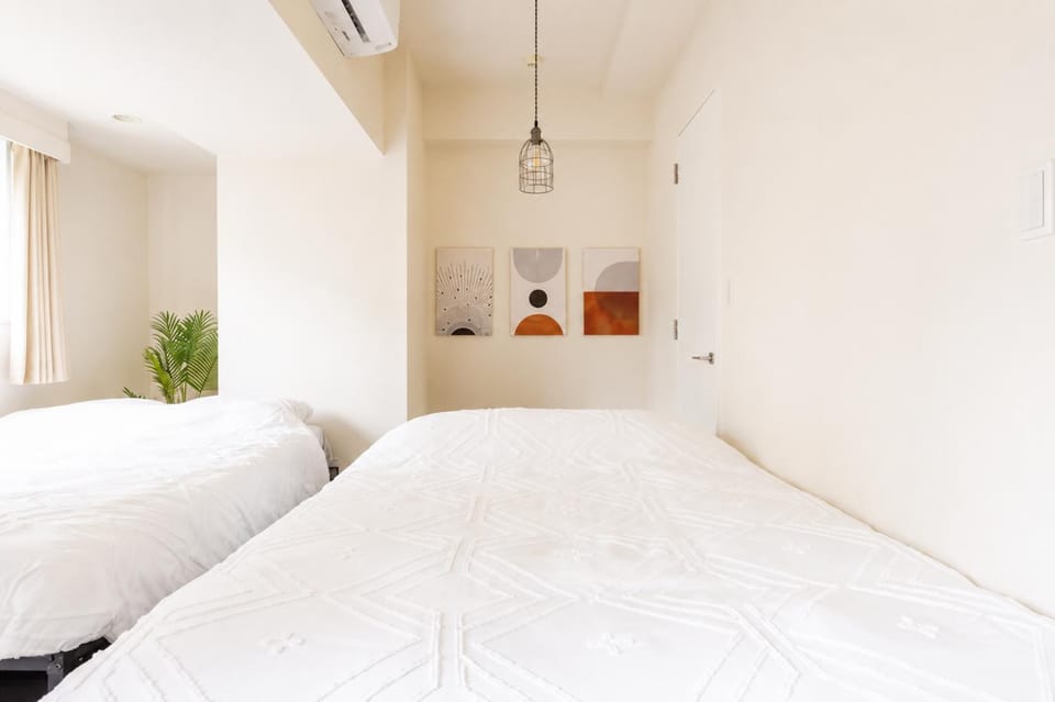 Bed, Photo of the whole room, Bedroom, air conditioner