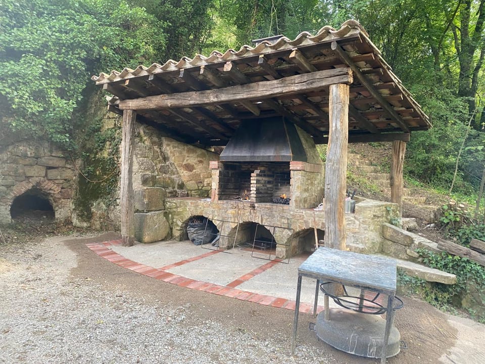BBQ facilities, BBQ facilities