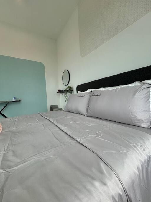 Mount Austin #Akademik Suite WarmCozy Style 1-2Pax Apartment in Johor Bahru