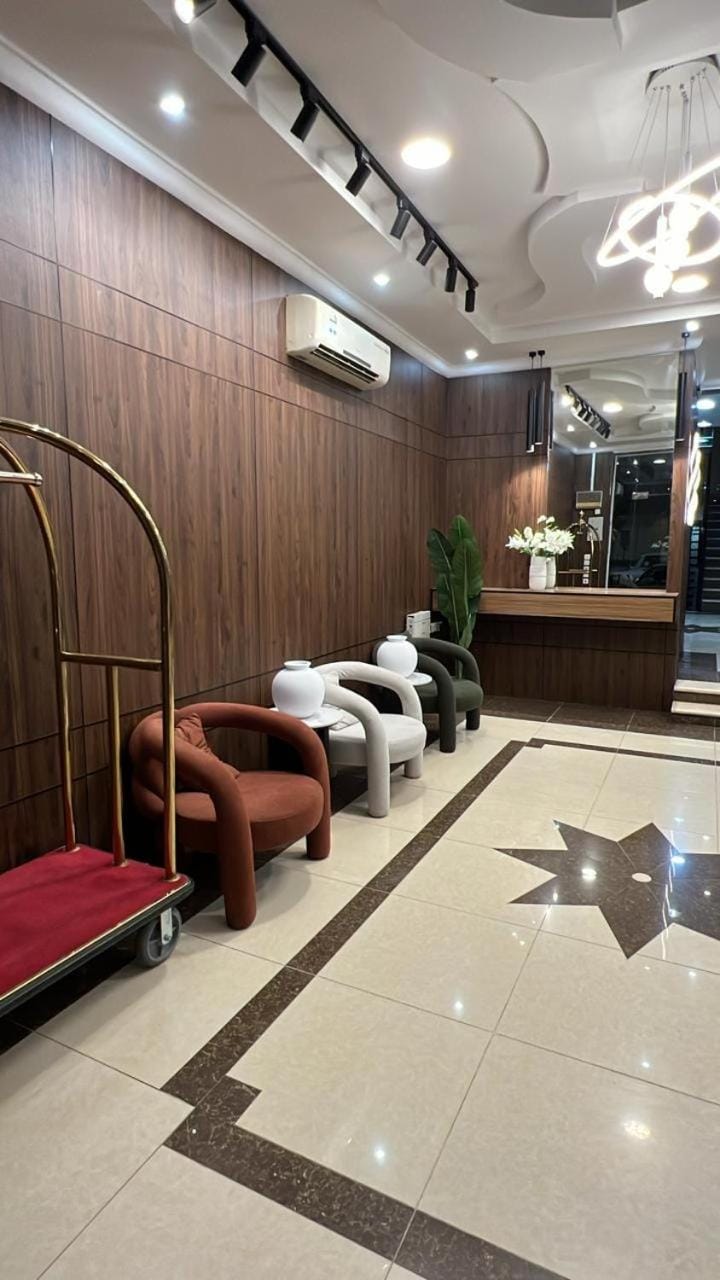 أجنحة ألتميز ألفرع الاول المخدومة Hotel in Riyadh Province