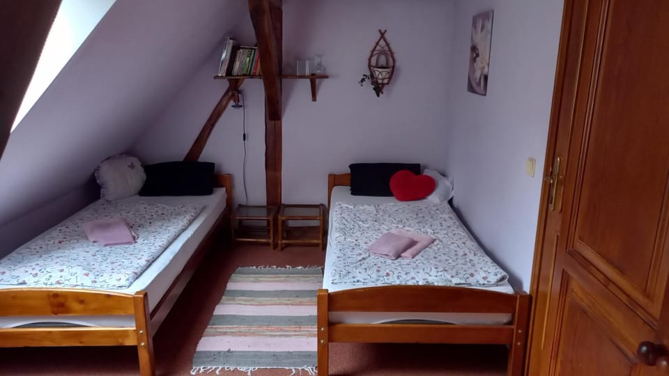 Penzion Hájovna U Dubu Bed and Breakfast in Czechia