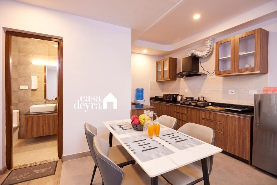 Dining area, oven, stove