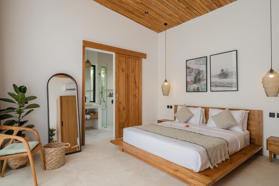 Bedroom, wardrobe